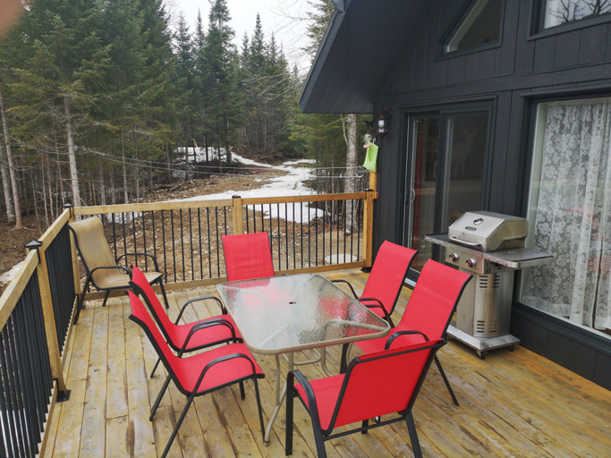Others 5, Chalet le Cardinal, Portneuf