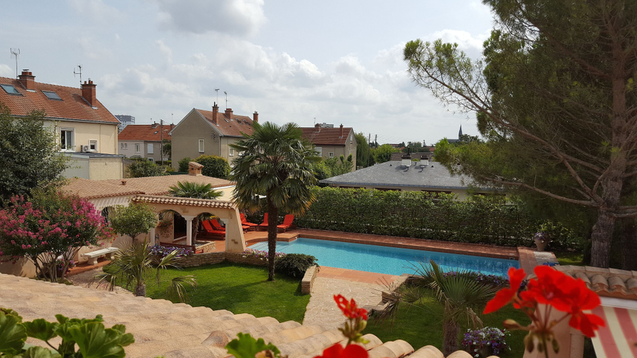 Exterior & Views 2, Le Mas Champenois, Marne