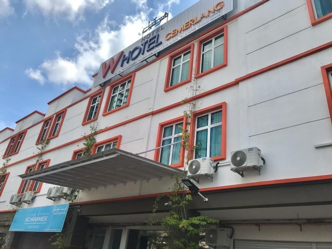 W Hotel Cemerlang, Kota Bharu