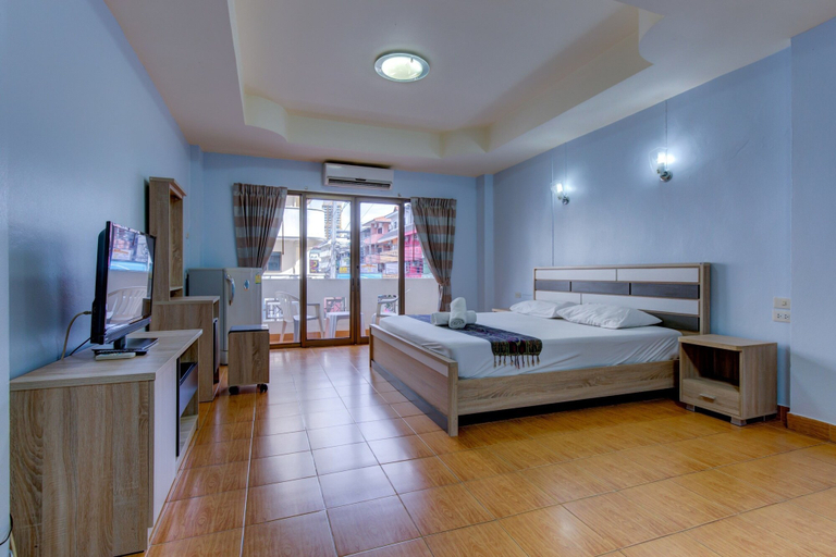 Bedroom 3, I-Rovers Sports Bar & Guesthouse, Pattaya
