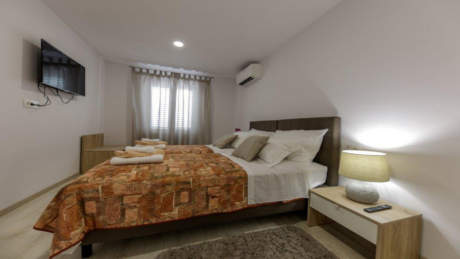 Bedroom 3, Apartments Mi&ni, Konavle