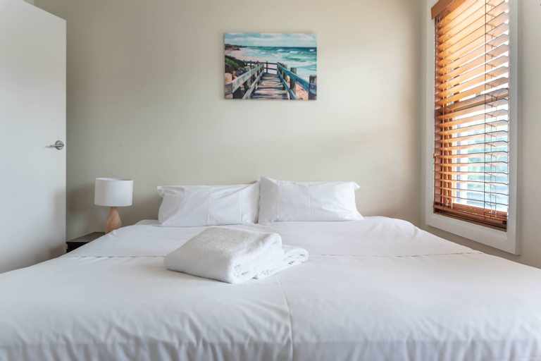 Bedroom 3, AirM8 Apartments on Mount Street, Sydney