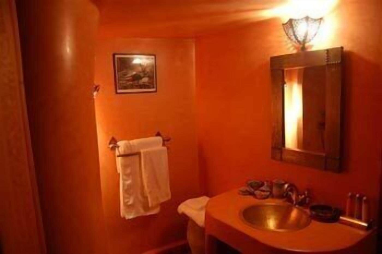 Bathroom 5, Riad Attarine, Fès