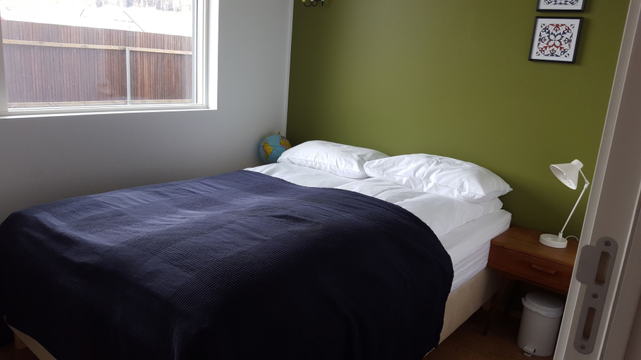 Bedroom 2, Seyðisfjörður Apartment, Seyðisfjörður