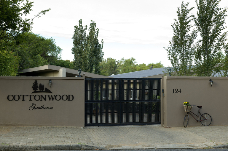 Exterior & Views 2, Cottonwood Guesthouse, Mangaung
