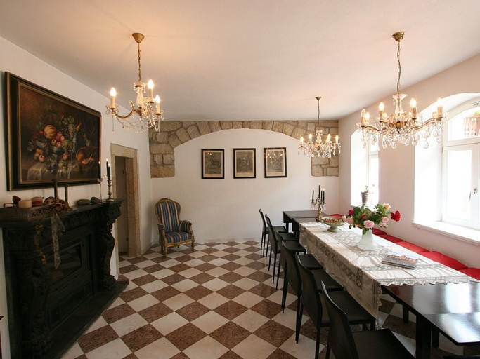 Others 5, Villa Albrechtsburg, Sächsische Schweiz-Osterzgebirge