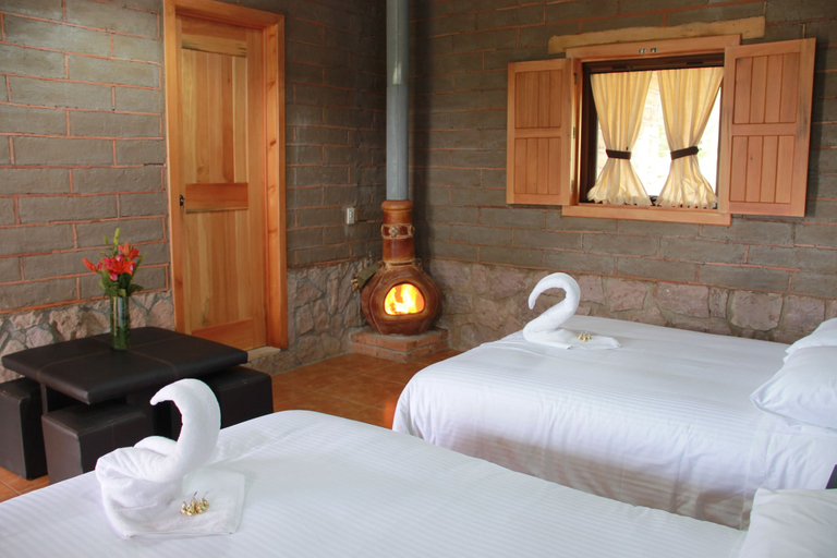 Bedroom 4, Hotel y Cabañas Mountain Lodge, Chignahuapan