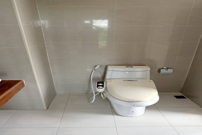 Bathroom 3, A Good Nite at Chang Klan, Muang Chiang Mai