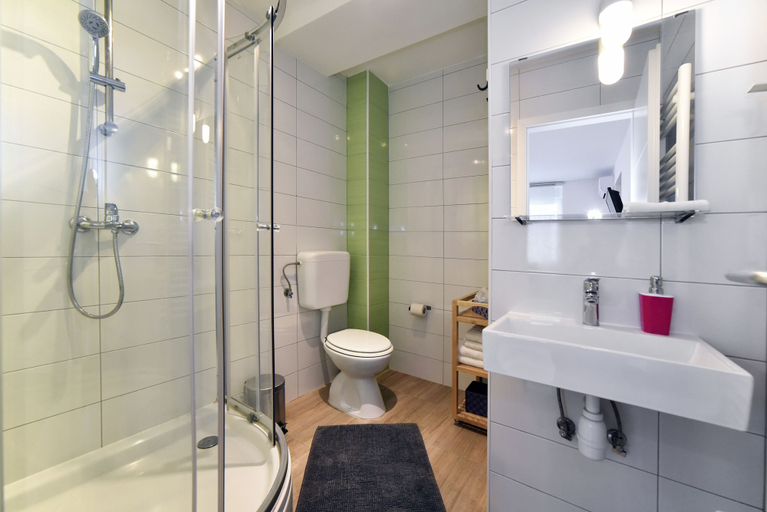 Bathroom 3, Vla Vla Apartments, Zagreb