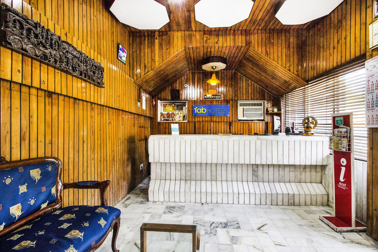 Public Area 2, FabHotel Mayfair Inn, Kanpur Nagar