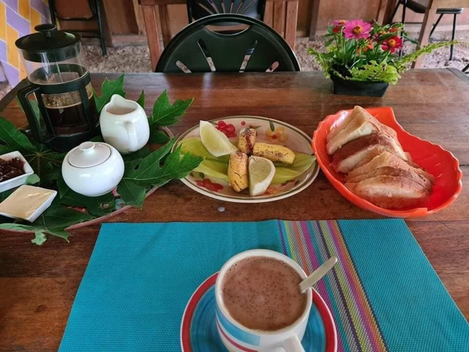 Food & Drinks, Alofa Beach Bungalows, West Tanna