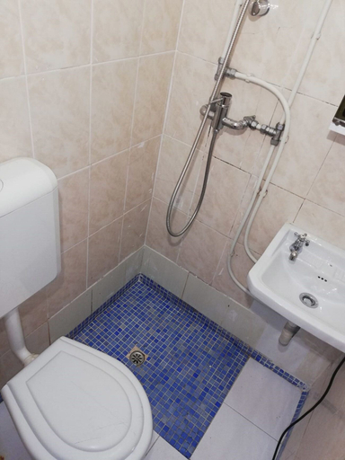 Bathroom 4, Inn Lisboa, Lisbon