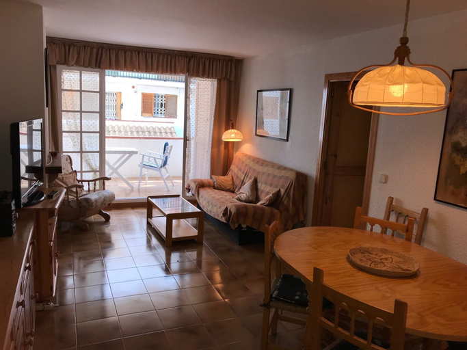 Others 4, Apartamento Voramar VII 1º B, Girona