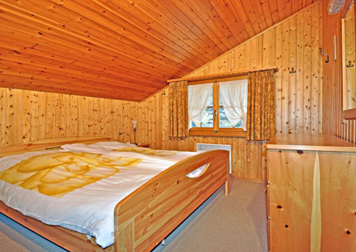 Bedroom 2, Florida OG, Goms