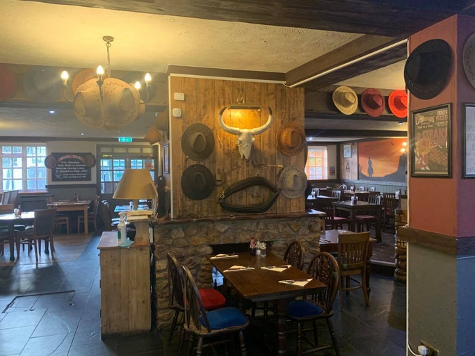 Food & Drinks 4, The Parkers Arms, Torbay