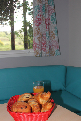 Food & Drinks 5, Camping Les Genêts d'Or, Gard