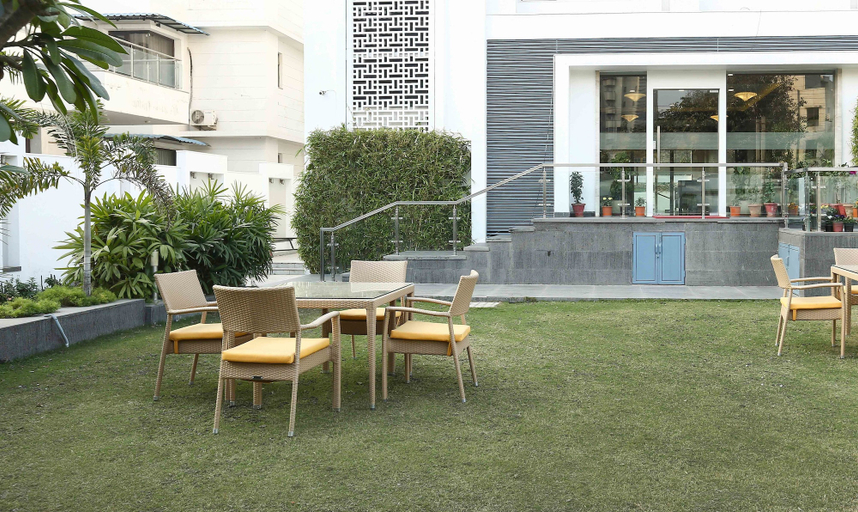 Food & Drinks 4, Treebo Premium Eden Residency, Gurgaon