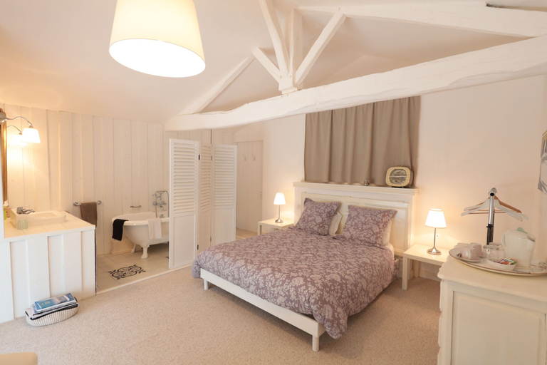Bedroom 3, Relais de chasse la Chaignaie, Vendée