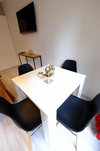 Others 3, City Centre Residence, Amsterdam