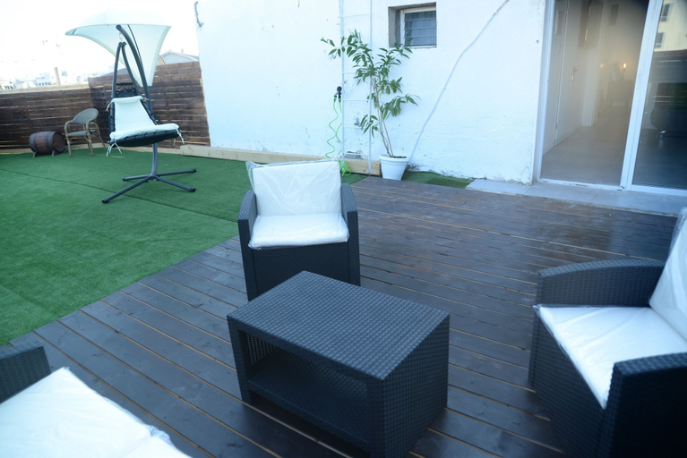 Others 4, Rooftop Apartment Overlooking Rothschild