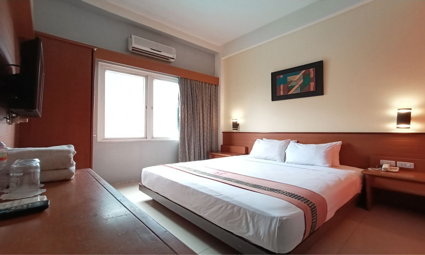Bedroom 18