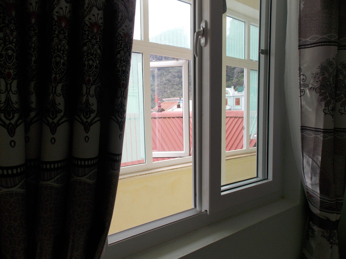 Others 4, Rose Hotel, Bố Trạch