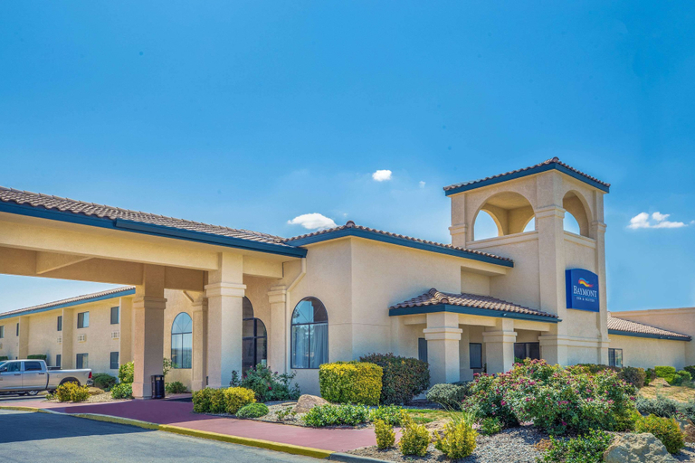 Exterior & Views 1, Baymont by Wyndham Tehachapi, Kern