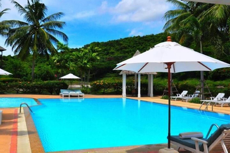 Sport & Beauty 5, Tamarind Lake Villa, Sattahip