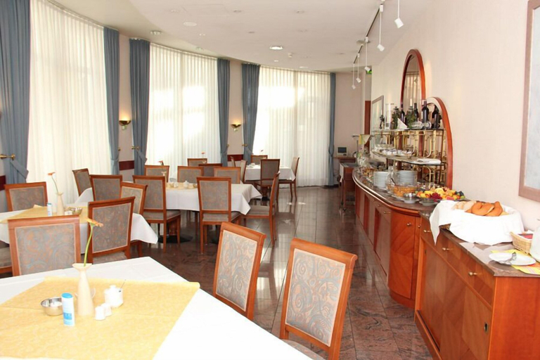 Food & Drinks 5, Hotel Ascania, Salzlandkreis