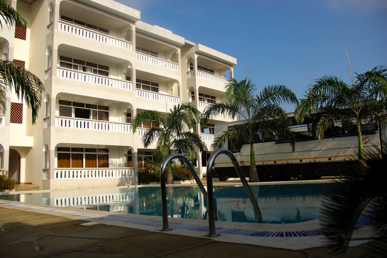 Exterior & Views, Nightingale Apartments, Kisauni