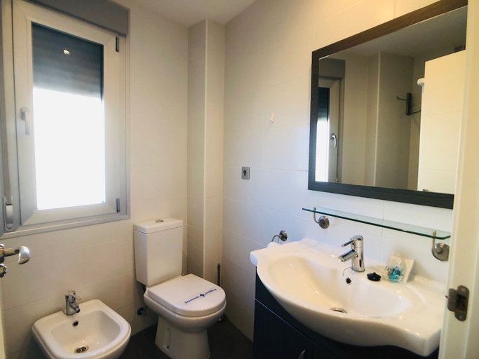Bathroom 3, La Manga Beach Club - F, Murcia