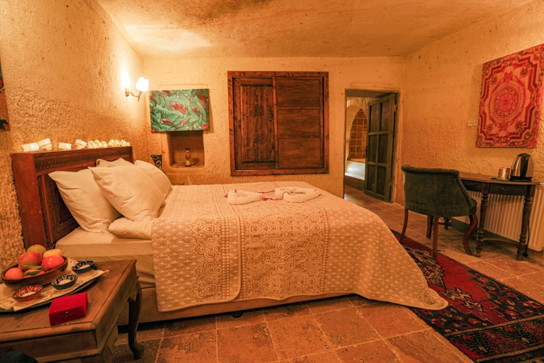 Bedroom 5, Sinasos Palace Cave Hotel, Ürgüp
