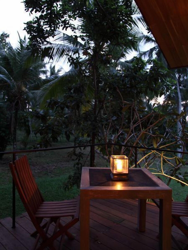Others 5, Comilla Bungalow, Dompe