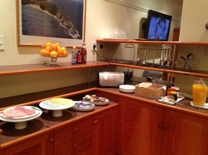 Food & Drinks 4, Albatross Guest House, City of Cape Town