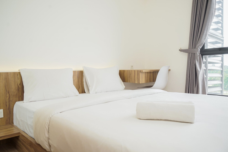 Bedroom 2, Fully Furnished With Modern Design 2Br At Sky House Bsd Apartment, Tangerang Selatan