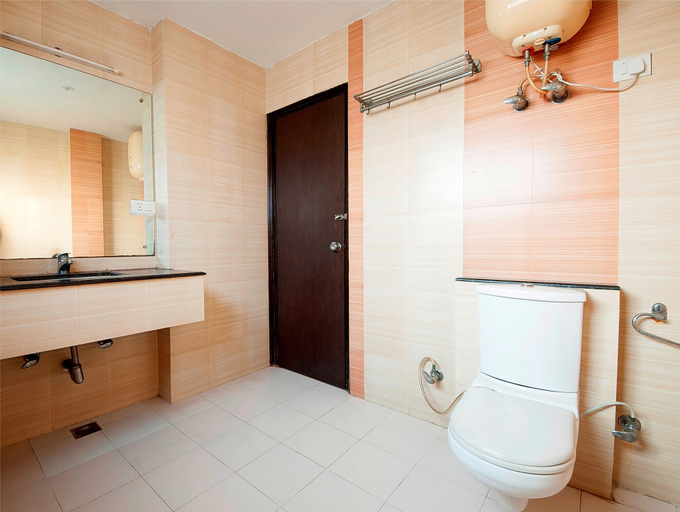 Bathroom 3, Hotel Era, Delhi