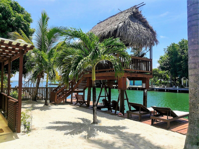 Others 4, Dolce Cabana Waterfront Suites