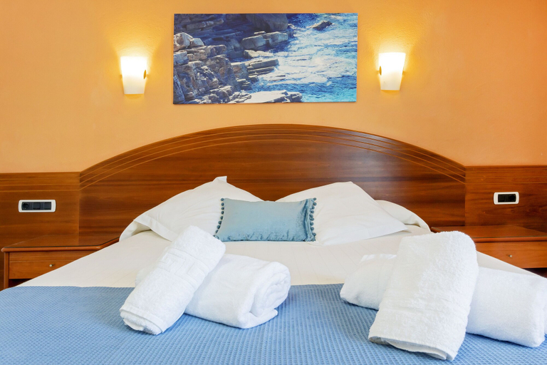 Bedroom 2, Hostal Manolita, Baleares