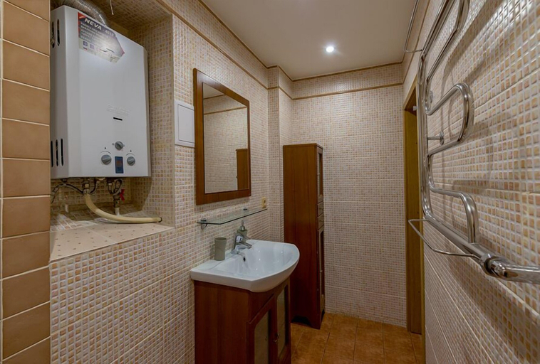 Bathroom 2, City of Rivers Summer Garden, Sankt-Peterburg gorsovet