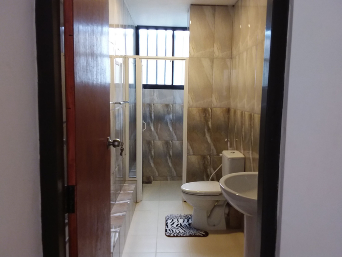 Bathroom 3, Colombo Residence - Luxury House - B & B, Thimbirigasyaya