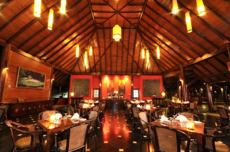 Food & Drinks 3, Aureum Palace Hotel & Resort, Ngwe Saung, Bassein