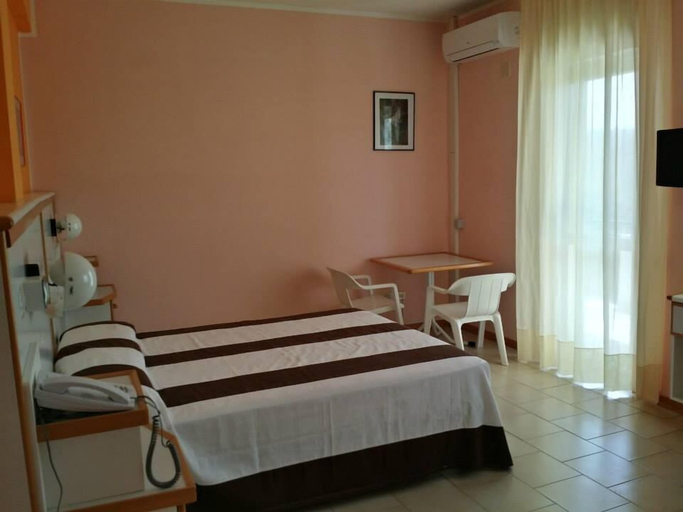 Bedroom 3, Centro di Soggiorno Il Belvedere, Foggia