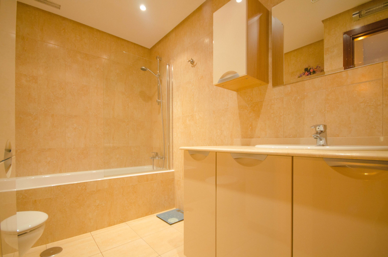 Bathroom 3, Apartamento Puerto Paraiso, Málaga
