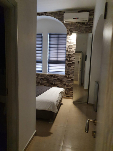 Bedroom 5, Ben Hillel Boutique Hotel
