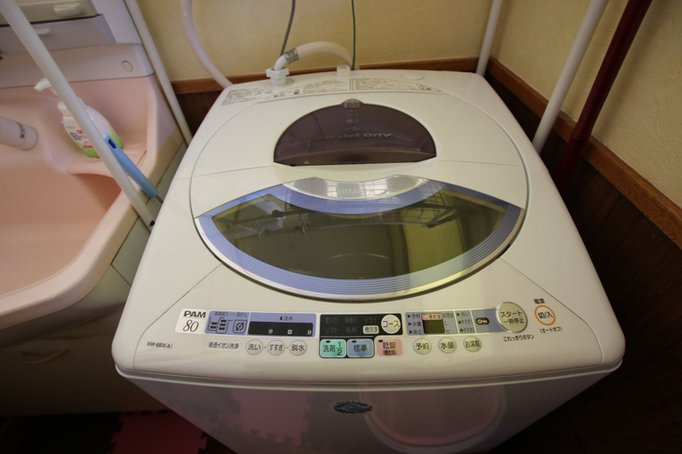 Bathroom 3, Wonder House, Uruma
