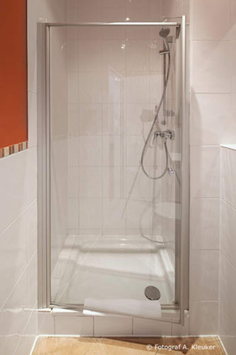 Bathroom 5, Air in Berlin Hotel, Berlin