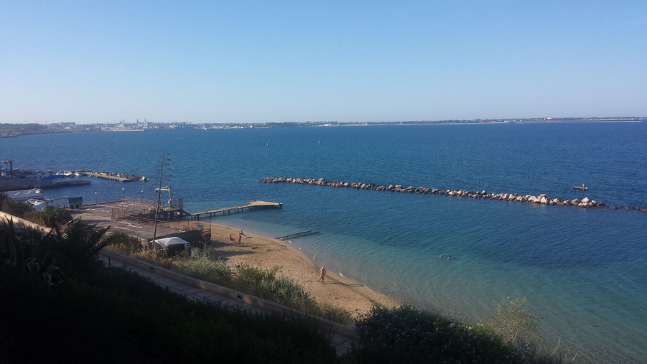 Others 4, Al Rifugio, Taranto
