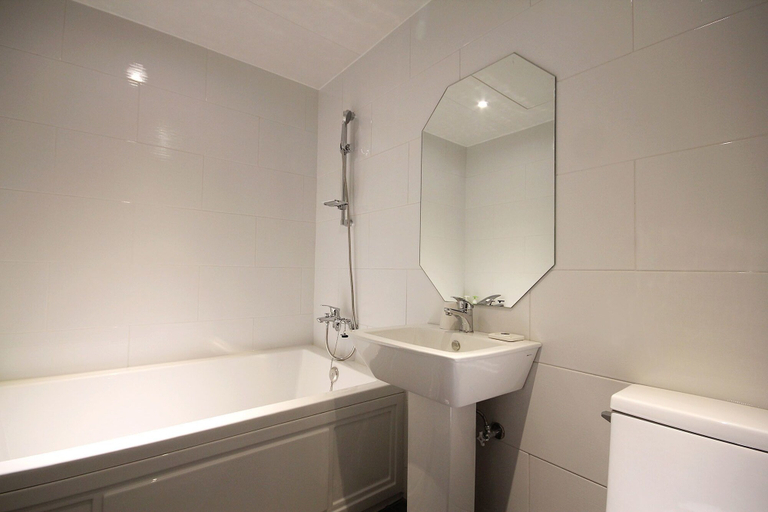 Bathroom 2, Busan Haeundae Hotel A, Haeundae
