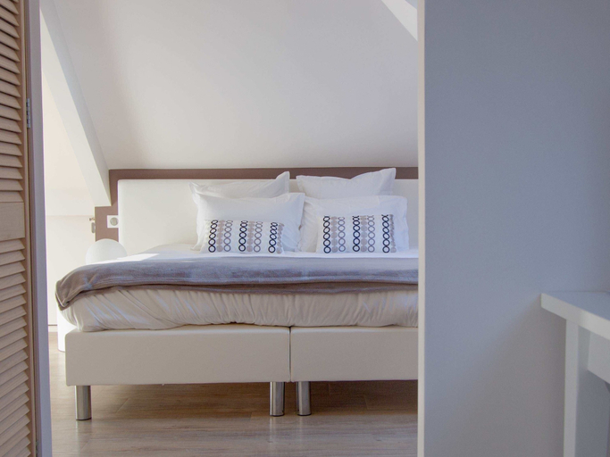 Bedroom 4, La Dolce Vita, Finistère