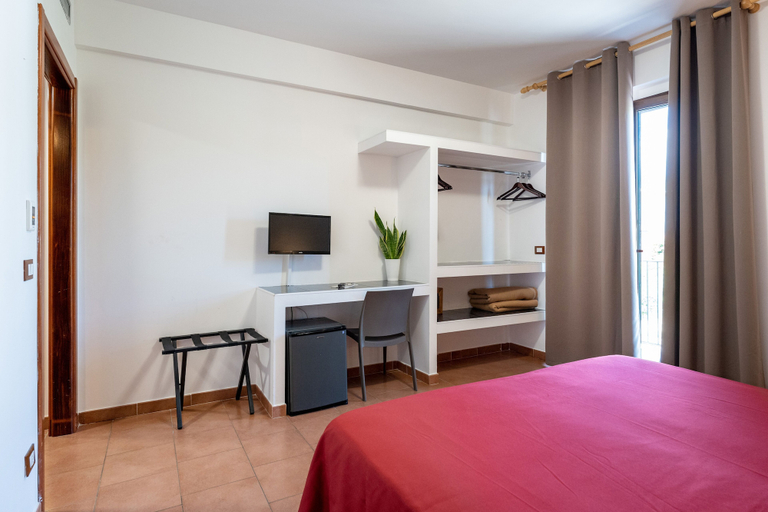 Bedroom 4, La Terra dei Sogni Country Hotel, Catania